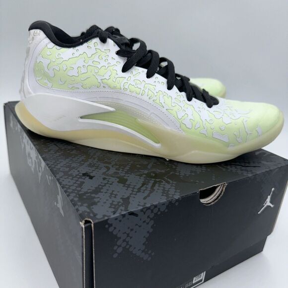 Nike Jordan Zion 3 No Guts Barely Volt Men Basketball DR0675-110 men\'s sz 9 main image 10